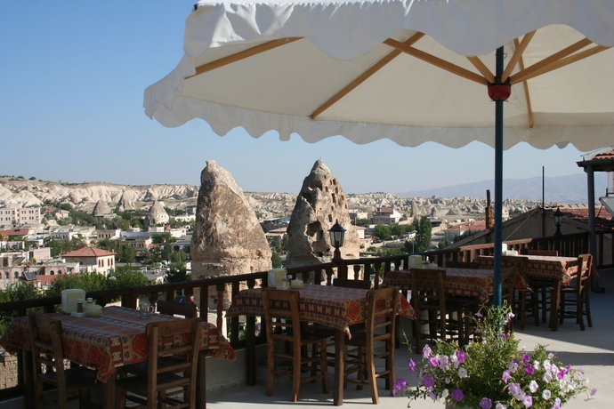 Imagen de los exteriores del Arch Palace Hotel. Foto 14