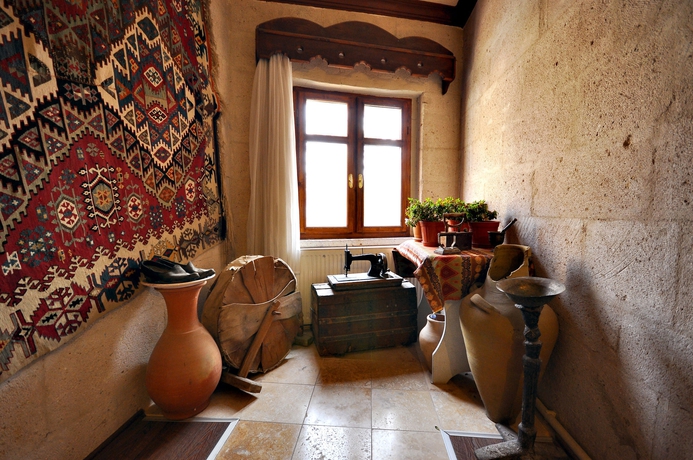 Imagen de los interiores del Arch Palace Hotel. Foto 16