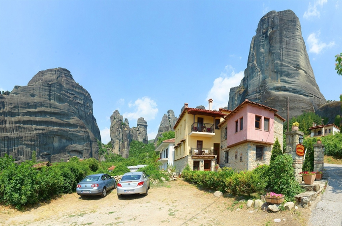 Imagen de los exteriores del Archontiko Mesohori. Foto 4