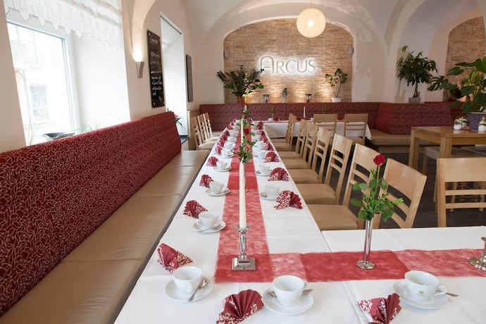 Imagen del bar/restaurante del Arcus Hotel. Foto 6