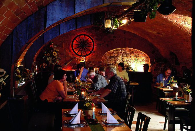Imagen del bar/restaurante del Arcus Hotel. Foto 7