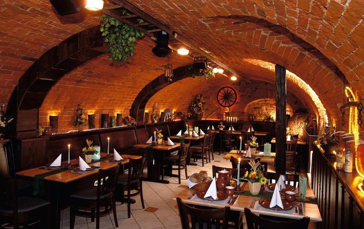 Imagen del bar/restaurante del Arcus Hotel. Foto 8