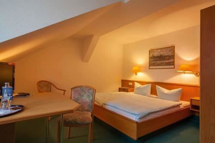 Imagen de la habitación del Arcus Hotel. Foto 19