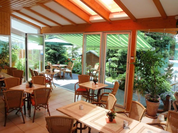Imagen del bar/restaurante del Arcus Hotel. Foto 12