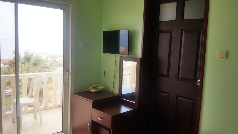 Imagen de la habitación del Ardic Deniz Hotel. Foto 4