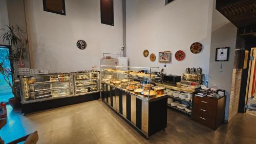 Imagen general del Aremsis Holiday Resort. Foto 18