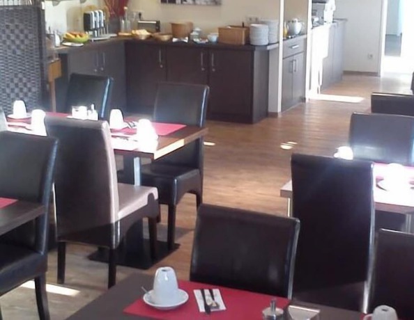 Imagen del bar/restaurante del Arena Hotel, Henstedt-Ulzburg. Foto 3