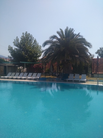 Imagen de la piscina del Ares Tatil Koyu. Foto 10