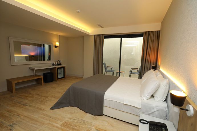 Imagen de la habitación del Ariel Hotel Ala&ccedil;atı. Foto 11