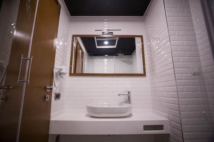 Imagen de la habitación del Aripsas Hotel. Foto 5