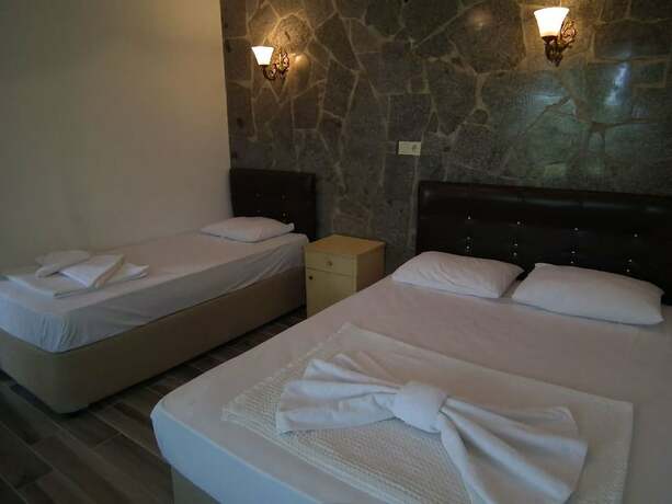 Imagen de la habitación del Aristo Motel. Foto 8