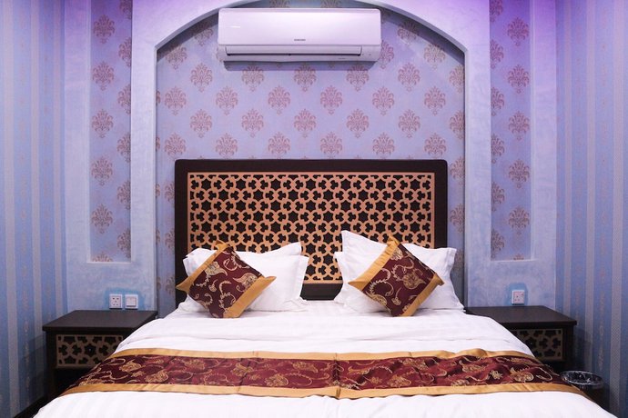 Imagen de la habitación del Arkan El Ezz Hotel. Foto 5