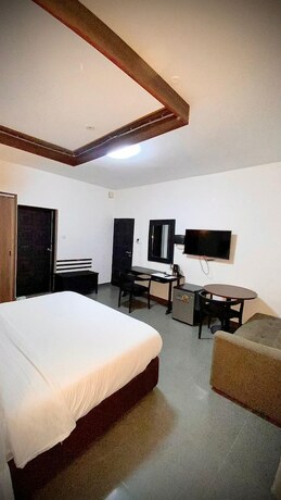 Imagen de la habitación del Armaan Suites and Restaurant. Foto 15
