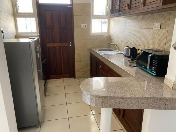 Imagen general del Armaan Suites and Restaurant. Foto 9
