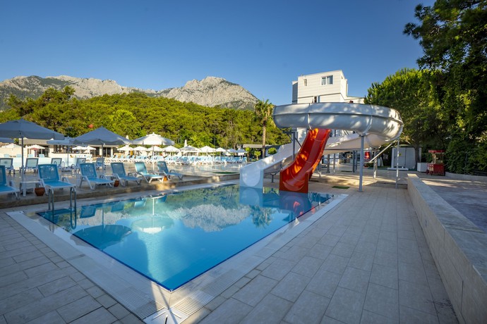 Imagen de la piscina del Armas Garden - All Inclusive. Foto 17