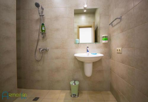 Imagen de la habitación del Armenian Inn. Foto 16