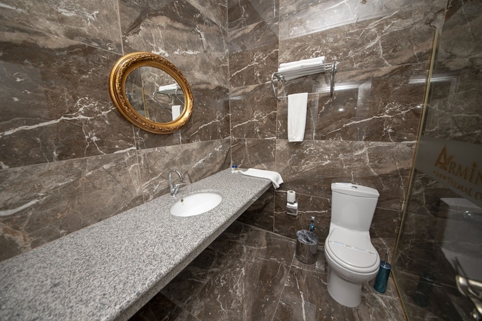 Imagen de la habitación del Armina Otel. Foto 7