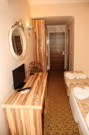 Imagen de la habitación del Armir Palace. Foto 9