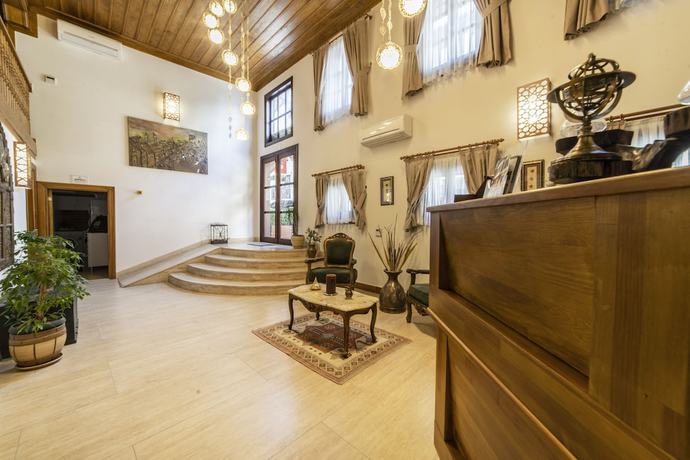 Imagen de los interiores del Armistis Hotel, Mudanya. Foto 16