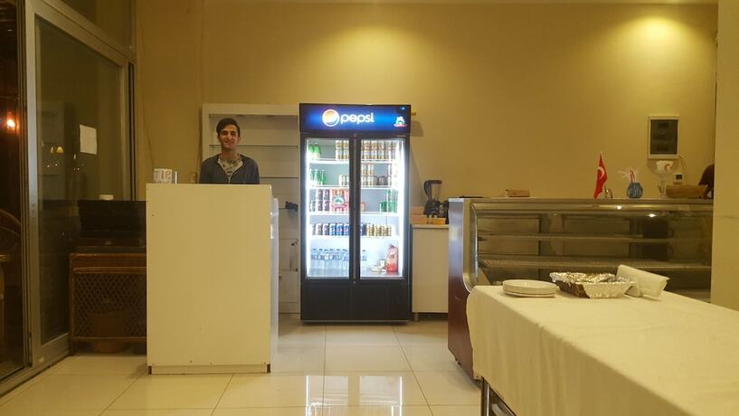 Imagen del bar/restaurante del Armodies Termal Park. Foto 16