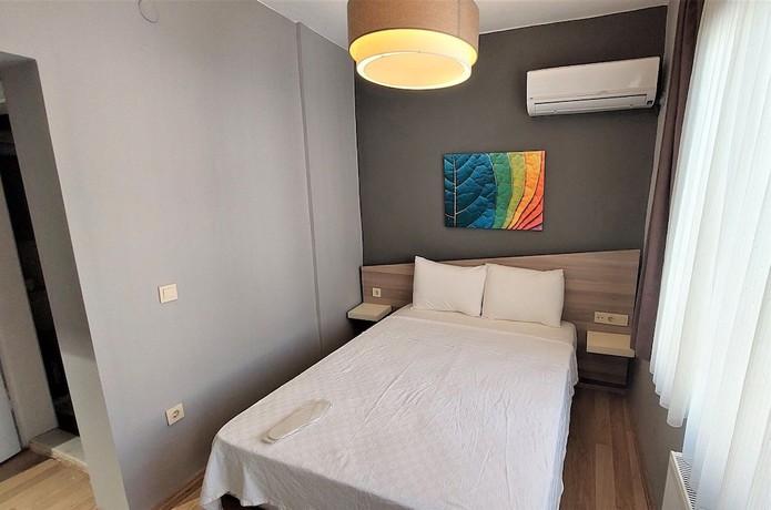 Imagen de la habitación del Armoni City Hotel. Foto 7