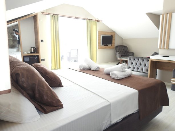 Imagen de la habitación del Armoni Life Hotel. Foto 4