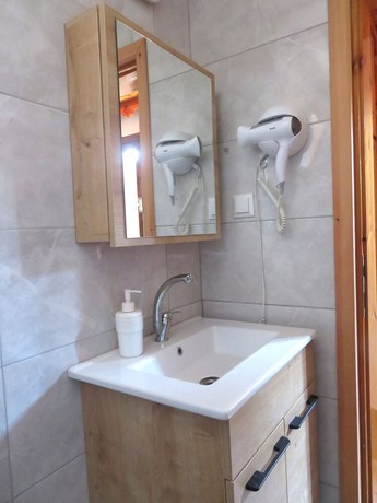 Imagen de la habitación del Arriba Apart Bungalow Restaurant. Foto 6