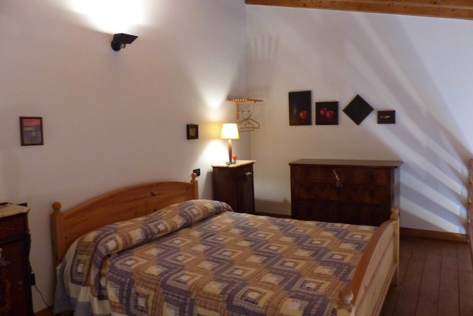 Imagen de la habitación del Arriga Alta. Foto 11