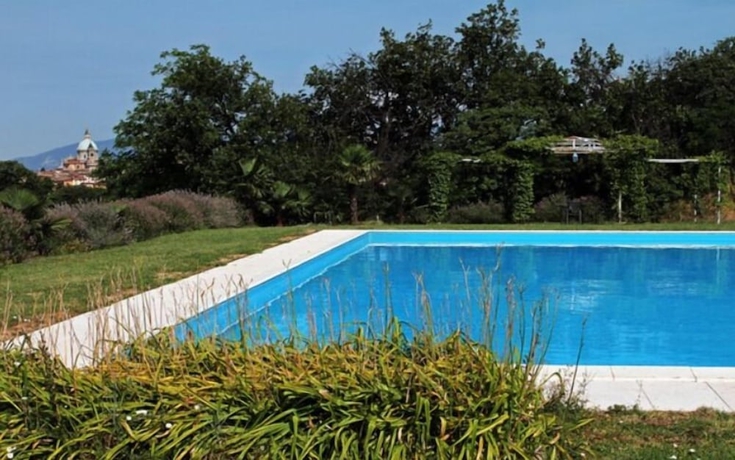 Imagen de la piscina del Arriga Alta. Foto 19