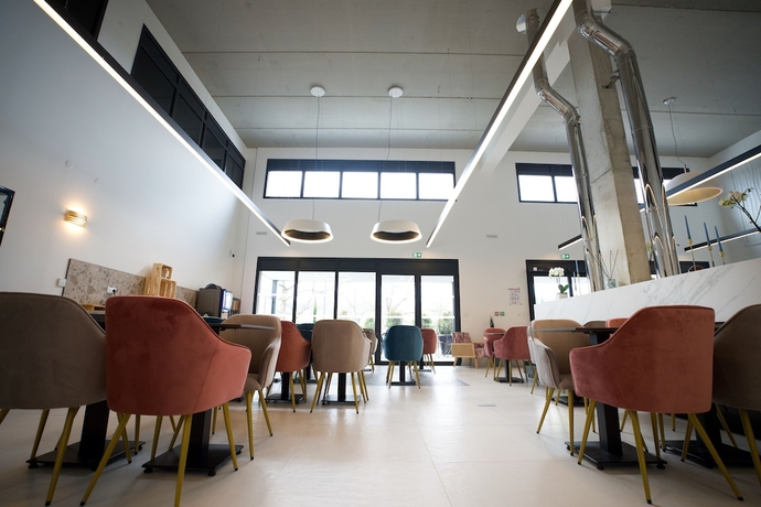 Imagen de los interiores del Arrow Hotel. Foto 17