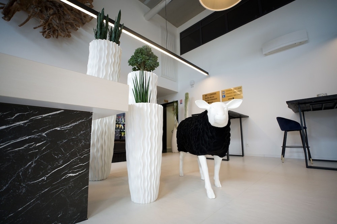 Imagen de los interiores del Arrow Hotel. Foto 18