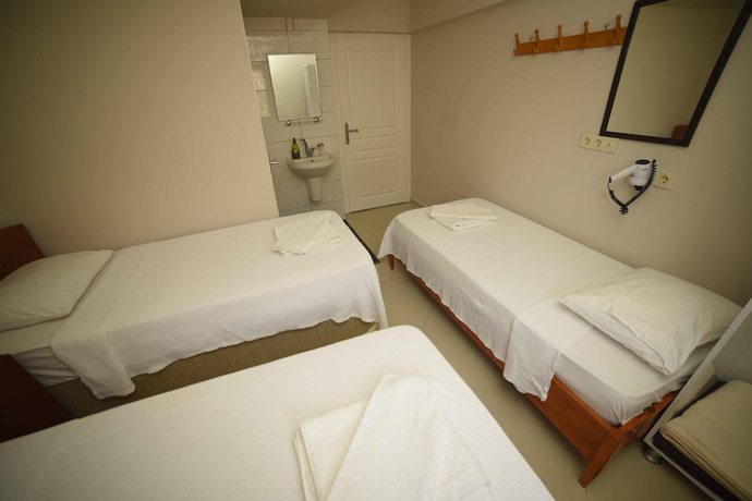 Imagen de la habitación del Arsipel Hotel. Foto 3