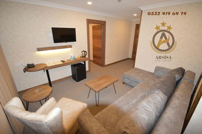 Imagen de la habitación del Arsisa Hotel Suite Spa. Foto 13