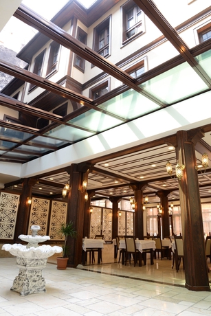 Imagen del bar/restaurante del Arslanlar Konağı Hotel. Foto 6