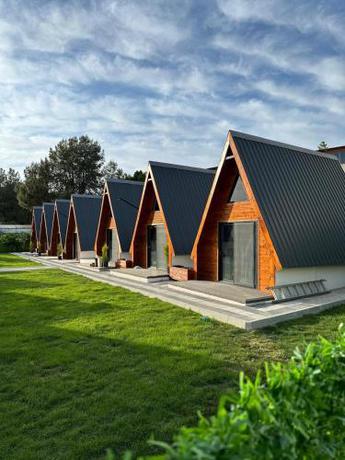 Imagen general del Arsuz Yunus Otel Bungalow. Foto 17