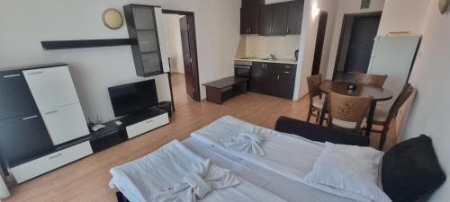 Imagen de la habitación del Art Hotel Babylon. Foto 20