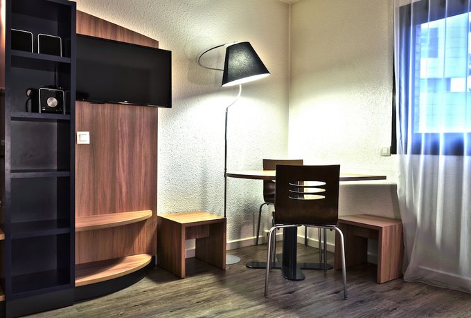 Imagen de la habitación del Art Hotel Paris Est. Foto 9