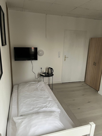 Imagen de la habitación del Art Rock Airport Hotel. Foto 3