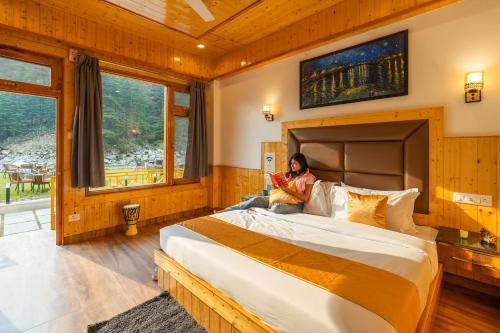 Imagen de la habitación del ArtBuzz Kasol. Foto 16