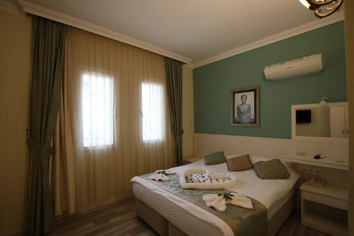 Imagen de la habitación del Artemis Hotel, Bodrum. Foto 3
