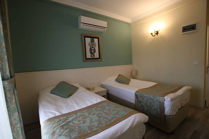 Imagen de la habitación del Artemis Hotel, Bodrum. Foto 9
