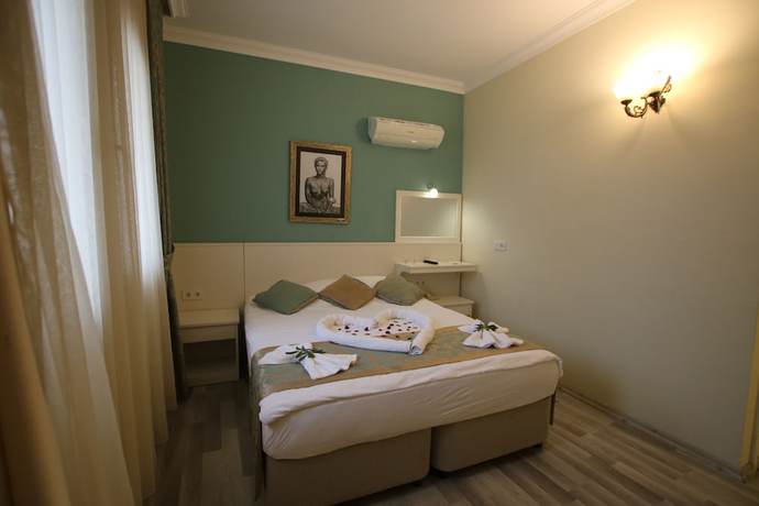 Imagen de la habitación del Artemis Hotel, Bodrum. Foto 12
