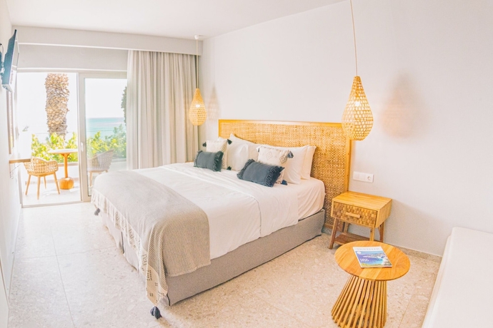 Imagen de la habitación del Artemis Hotel. Foto 5
