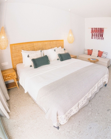 Imagen de la habitación del Artemis Hotel. Foto 10