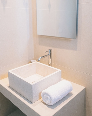 Imagen de la habitación del Artemis Hotel. Foto 14