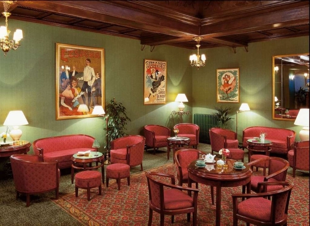 Imagen del bar/restaurante del Artemisia Montmartre. Foto 6