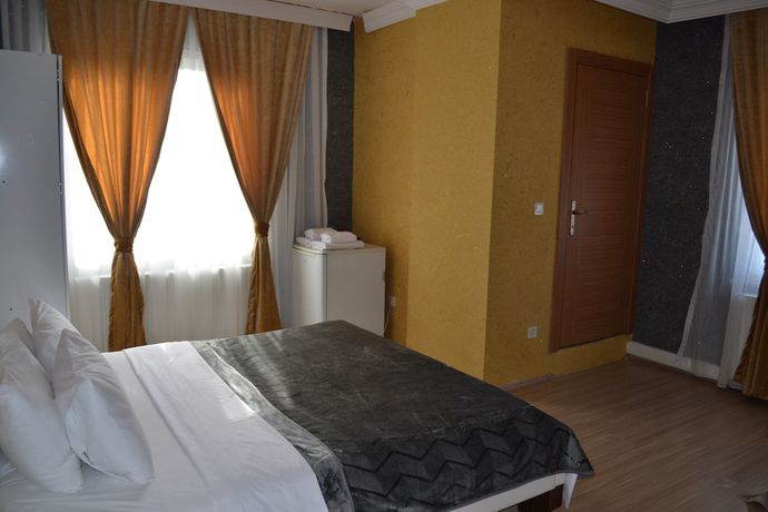Imagen de la habitación del Artura Suite. Foto 20