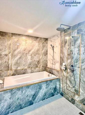 Imagen de la habitación del Arunsakhon luxury condo. Foto 20