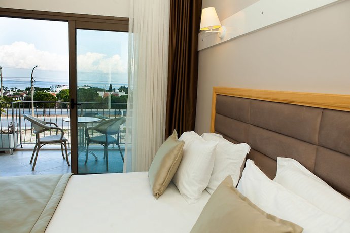 Imagen de la habitación del As Hotel Cesme. Foto 2