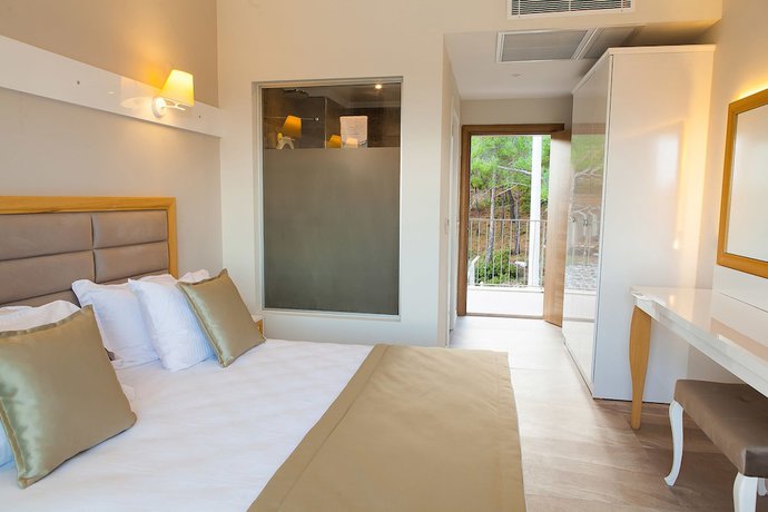 Imagen de la habitación del As Hotel Cesme. Foto 7